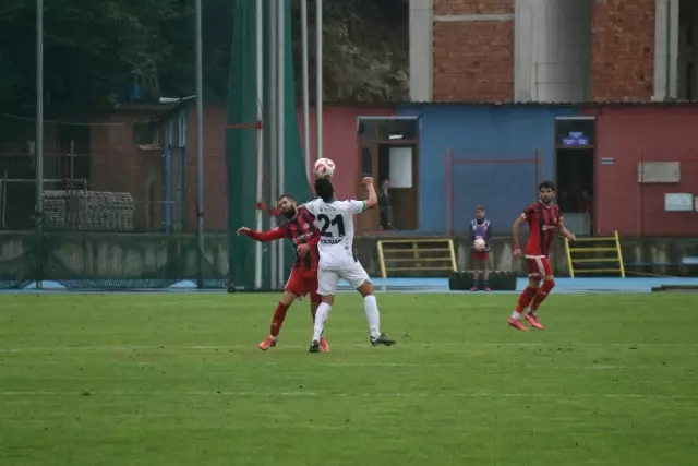 Tff 2. Lig: Zonguldak Kömürspor: 1 - Sakaryaspor: 4 Tff 2. Lig: Zonguldak Kömürspor: 1 - Sakaryaspor: 4