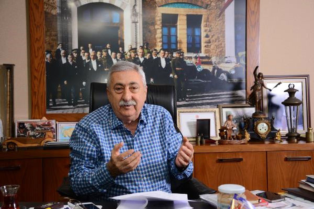 Kapanan Alışveriş Merkezleri Atıl Alan Çöplüğü Oluşturuyor'