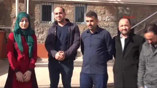 Halk Otobüsünde Ayakta Yolculuk Eden Madencilere, Kaplıca Tatili Hediye Edildi Halk Otobüsünde Ayakta Yolculuk Eden Madencilere, Kaplıca Tatili Hediye Edildi