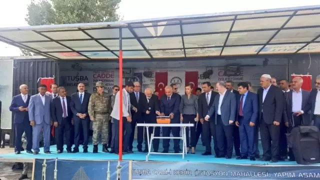 Van'da 3 Bin 400 Kişilik Caminin Temeli Atıldı Van'da 3 Bin 400 Kişilik Caminin Temeli Atıldı
