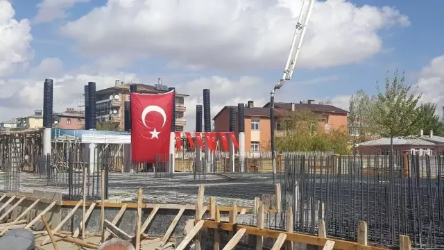 Van'da 3 Bin 400 Kişilik Caminin Temeli Atıldı Van'da 3 Bin 400 Kişilik Caminin Temeli Atıldı