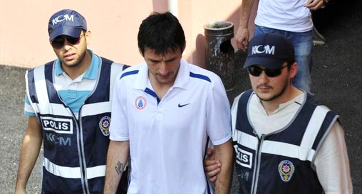 Şike Soruşturmasından Alınan Eski Milli Futbolcu İbrahim Akın, FETÖ'yü İşaret Etti