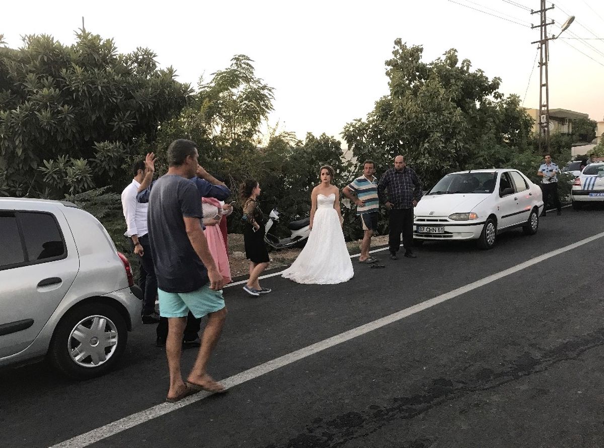 Gelin ve Damada Kaza Şoku