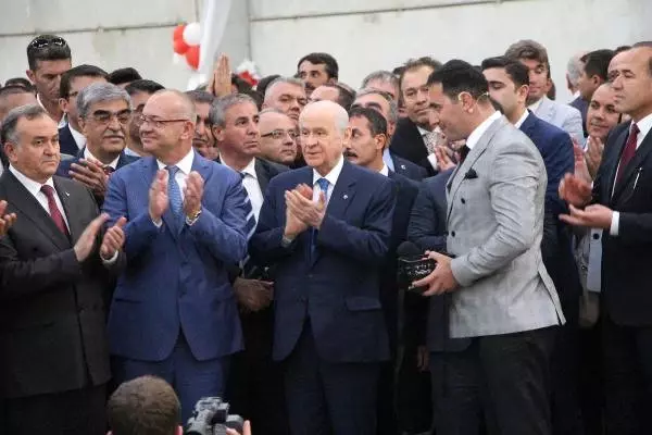 MHP Genel Başkanı Bahçeli Manisa'da (2) MHP Genel Başkanı Bahçeli Manisa'da (2)