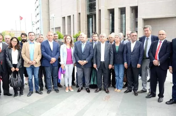 MİT Tır'ları Görüntülerinin Yayınlanması Davası (Geniş Haber) MİT Tır'ları Görüntülerinin Yayınlanması Davası (Geniş Haber)