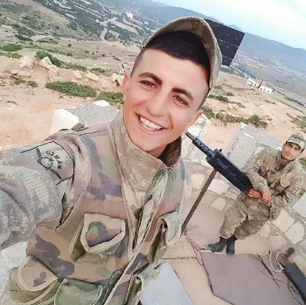 Şehit Uzman Onbaşı'yı 7 Bin Kişi Uğurladı