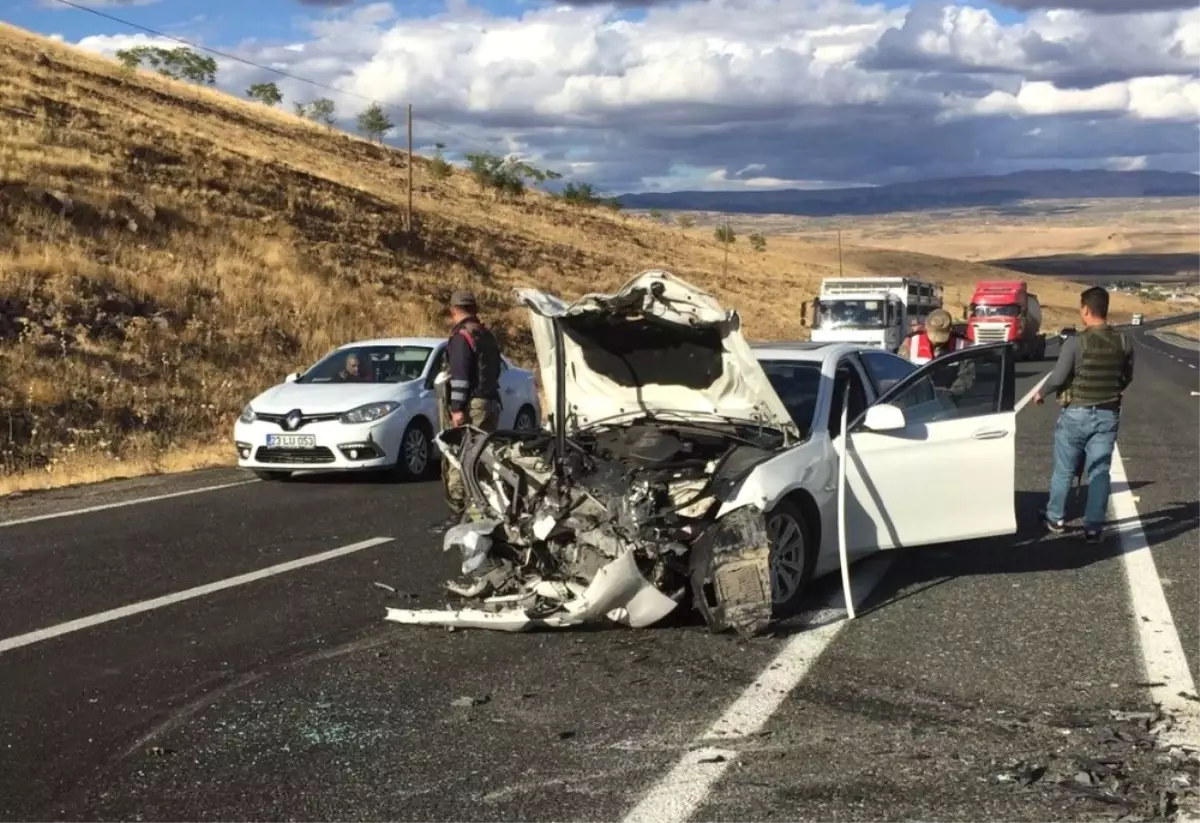 Elazığ'daki Trafik Kazasında Ölü Sayısı 2'ye Çıktı