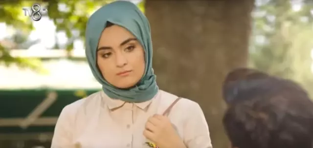 Gelin Adayı Hanife, Aşk-ı Roman Dizisinde Oynamaya Başladı Gelin Adayı Hanife, Aşk-ı Roman Dizisinde Oynamaya Başladı