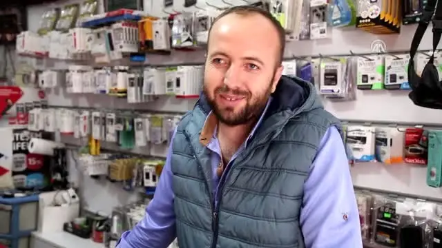 Hedefi 'Cep Telefonu Müzesi' Kurmak Hedefi 'Cep Telefonu Müzesi' Kurmak