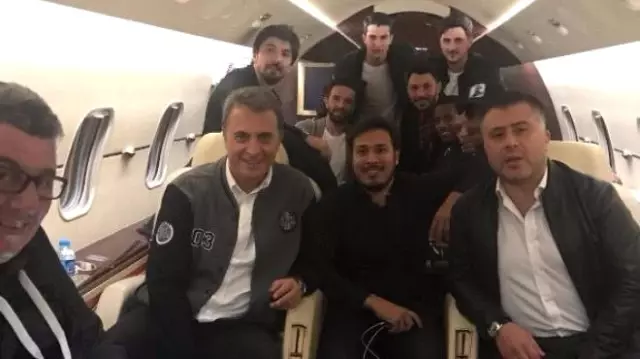 Beşiktaşlı Yönetici ve Futbolcular Milli Takımı Desteklemek İçin Eskişehir'e Gitti