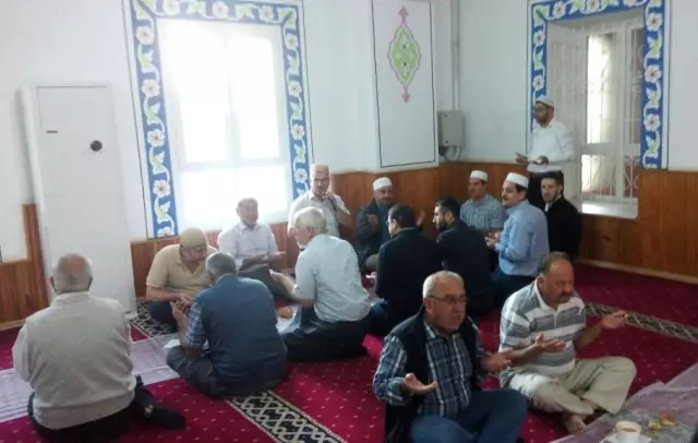 Din Görevlileri Sabah Namazında Buluştu Din Görevlileri Sabah Namazında Buluştu