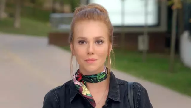 Sevilen İkili Barış Arduç ve Elçin Sangu'nun Yeni Filmlerinden İlk Tanıtım Geldi Sevilen İkili Barış Arduç ve Elçin Sangu'nun Yeni Filmlerinden İlk Tanıtım Geldi