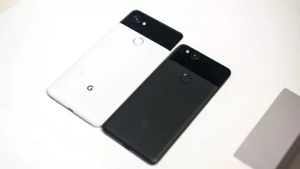 Yeni Pixel 2 Xl, Galaxy Note 8, İphone X ve İphone 8 Plus Karşılaştırması Yeni Pixel 2 Xl, Galaxy Note 8, İphone X ve İphone 8 Plus Karşılaştırması