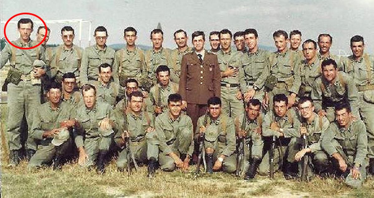 Cumhurbaşkanı Erdoğan'ın Yıllar Sonra Ortaya Çıkan Askerlik Fotoğrafı