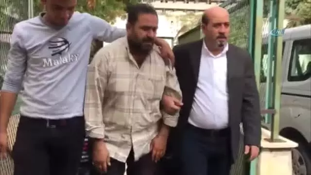 Düğün Sonrası Suriyelilerle Mahalleli Arasında Kavga: 1 Ölü, 2 Yaralı