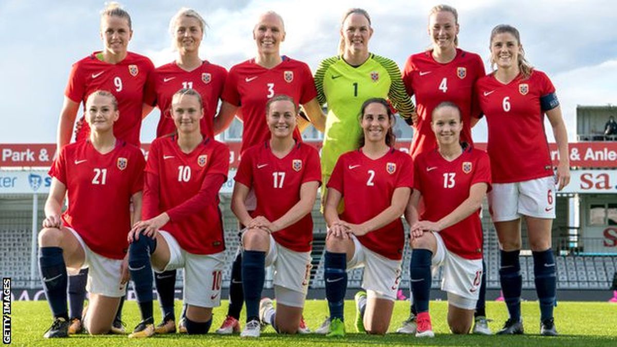 Norveç Milli Takımında Oynayan Erkek ve Kadın Futbolcular Eşit Maaş Alacak