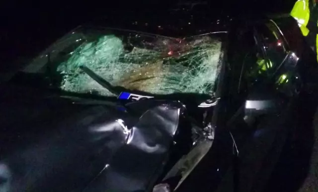 Otomobil Elektrikli Bisiklete Çarptı, Yola Savrulan 2 Kişi Öldü!
