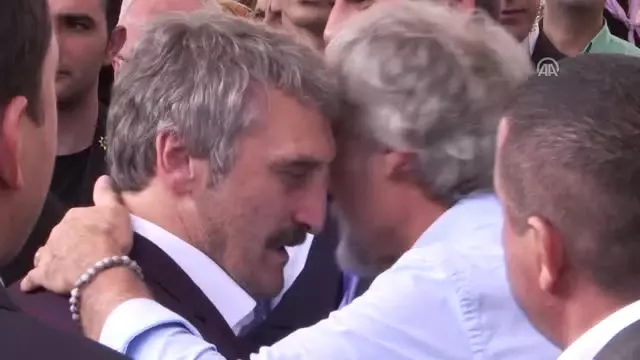 AK Parti Milletvekili Çamlı'nın Babası Son Yolculuğuna Uğurlandı AK Parti Milletvekili Çamlı'nın Babası Son Yolculuğuna Uğurlandı
