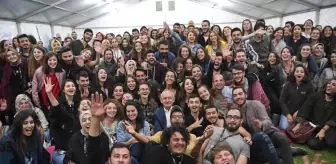 Altınok Öz: CHP Genel Başkanı Kemal Kılıçdaroğlu, Kapadokya'da Tasarımcı Gençlerle Uluştu Altınok Öz: CHP Genel Başkanı Kemal Kılıçdaroğlu, Kapadokya'da Tasarımcı Gençlerle Uluştu