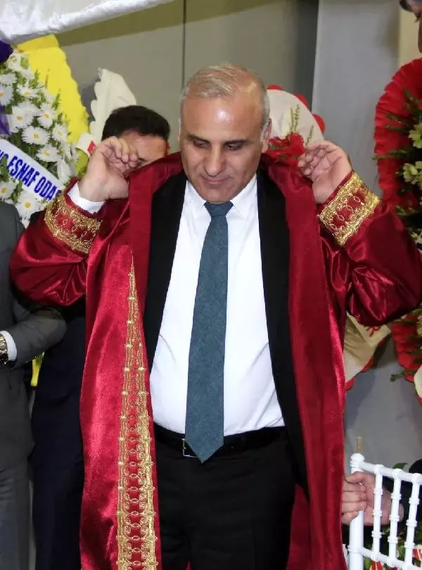 Van Valisi Zorluoğlu, İlk Defa Nikah Kıydı Van Valisi Zorluoğlu, İlk Defa Nikah Kıydı