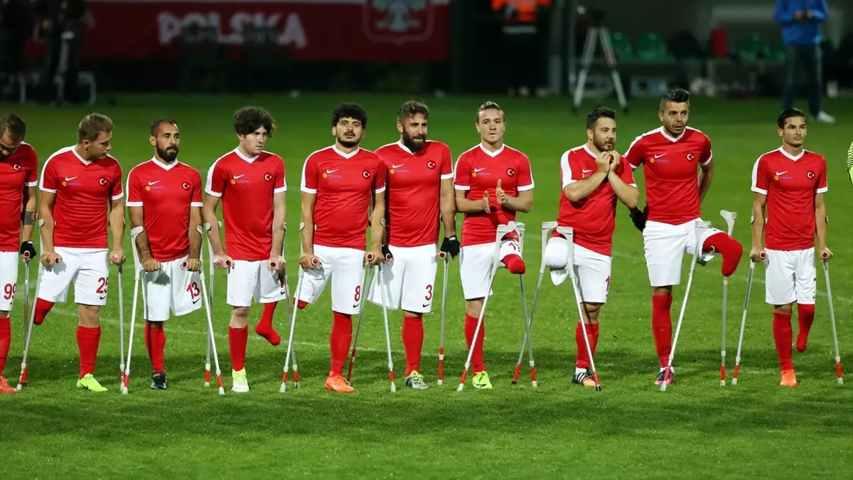 Biz Milli Sporcuyuz, Öyle Muamele Olunmalı