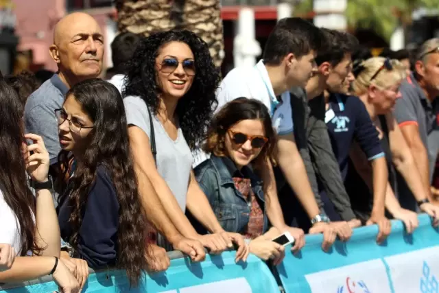 Cumhurbaşkanlığı Bisiklet Turu Alanya'da Start Aldı Cumhurbaşkanlığı Bisiklet Turu Alanya'da Start Aldı