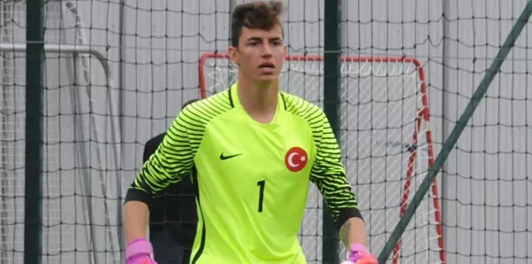 Berke Ozer Kimdir Fenerbahce Berke Ozer Icin Harekete Gecti Haberler