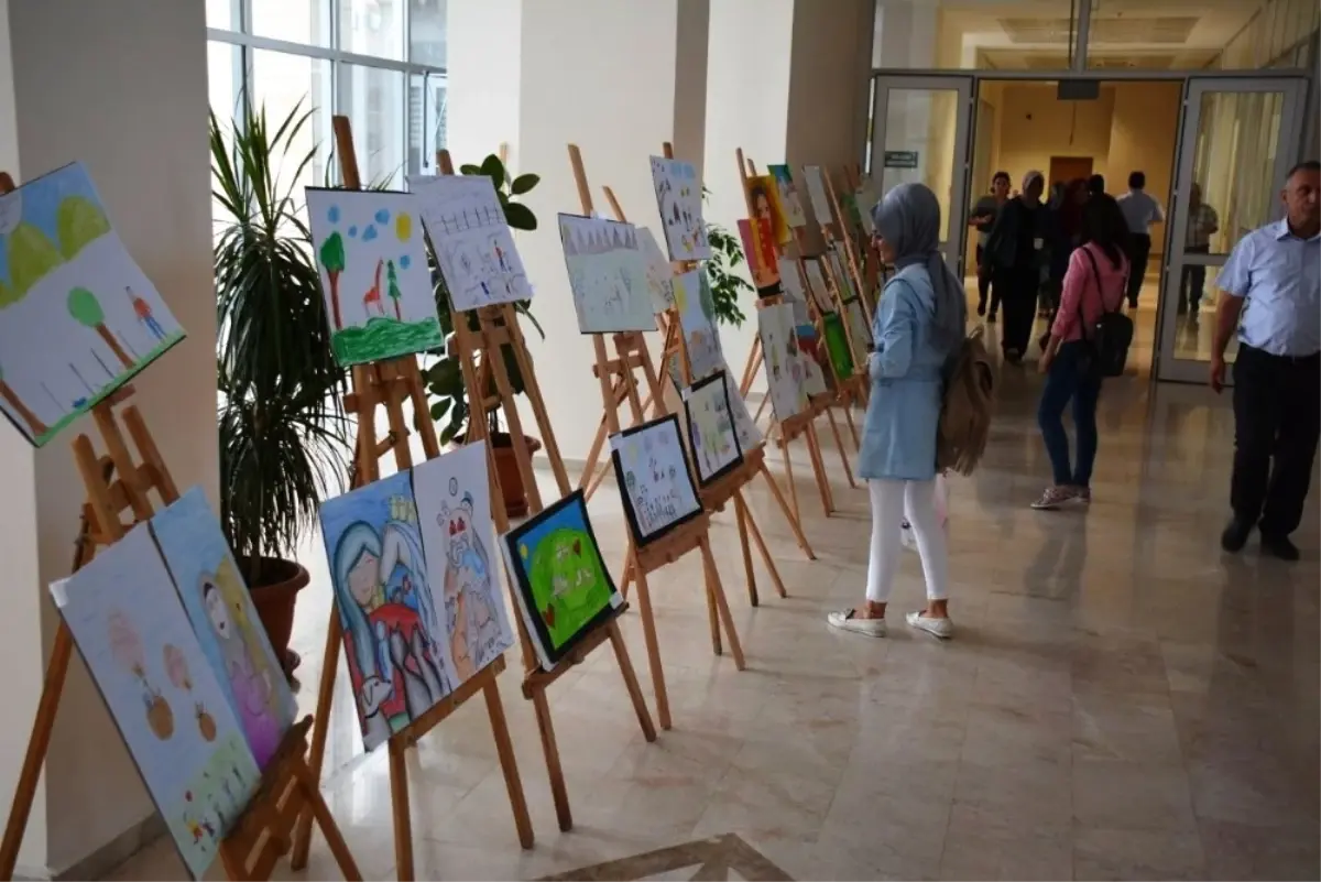 Osmaniye'de 'Can Dostlarım' Resim Sergisi Açıldı