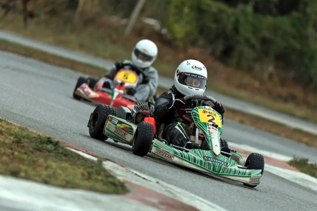 Yağmurda Karting Nefes Kesti