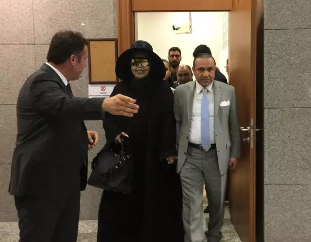 Lerzan Mutlu, Bülent Ersoy ile Uzlaşmak İstemedi Lerzan Mutlu, Bülent Ersoy ile Uzlaşmak İstemedi