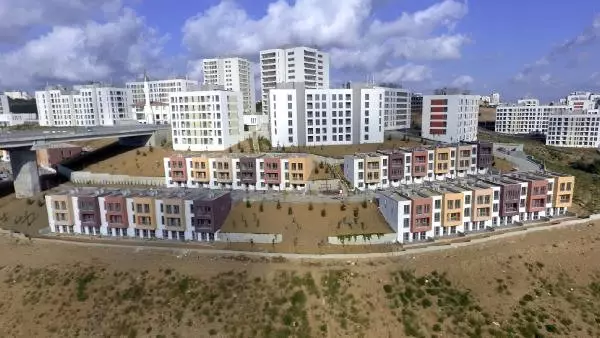 TOKİ'nin Kayaşehir'deki Mahalle Konseptli Projesinde Açık Artırma Yarın