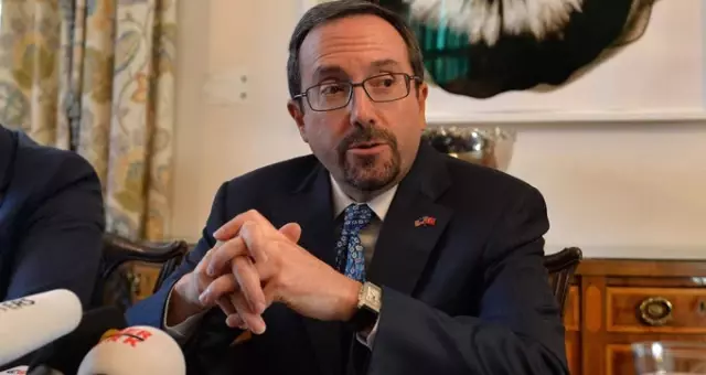 Türkiye'nin Tepki Gösterdiği, ABD'nin Sahip Çıktığı Büyükelçi John Bass Kimdir?