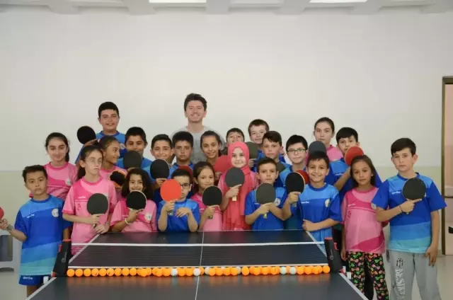 Bozüyük Belediyesi'nin Ücretsiz Kış Spor Okulları Kayıtları Başladı
