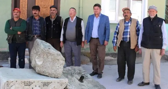 Dünyaya Haber Olan Caminin Temelinde Tarihe Işık Tutacak Tablet Var!