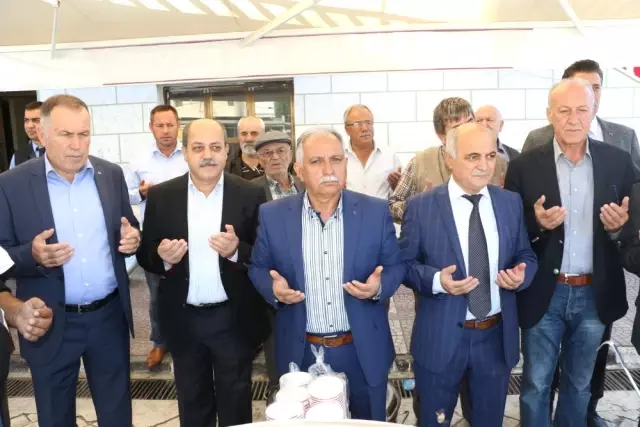 Büyükşehir Temsilcileri Aşure Hayırlarına Katıldı