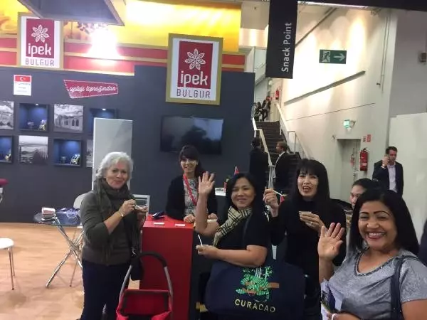 Mardinli Bulgurcuya Avrupalı Vejetaryen ve Veganlardan Büyük İlgi