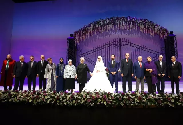 Erdoğan ve Yıldırım, Soylu'nun Oğlunun Düğününe Katıldı Erdoğan ve Yıldırım, Soylu'nun Oğlunun Düğününe Katıldı