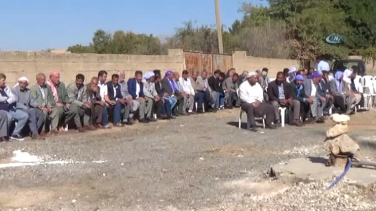Husumetli Aileler Verilen Yemekte Barıştırıldı