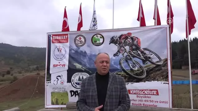 Kastamonu'da Dağ Bisikleti Yarışı Yapıldı