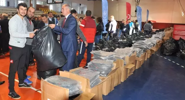 Trabzon'da Faaliyet Gösteren 217 Amatör Kulübe Malzeme Yardımı