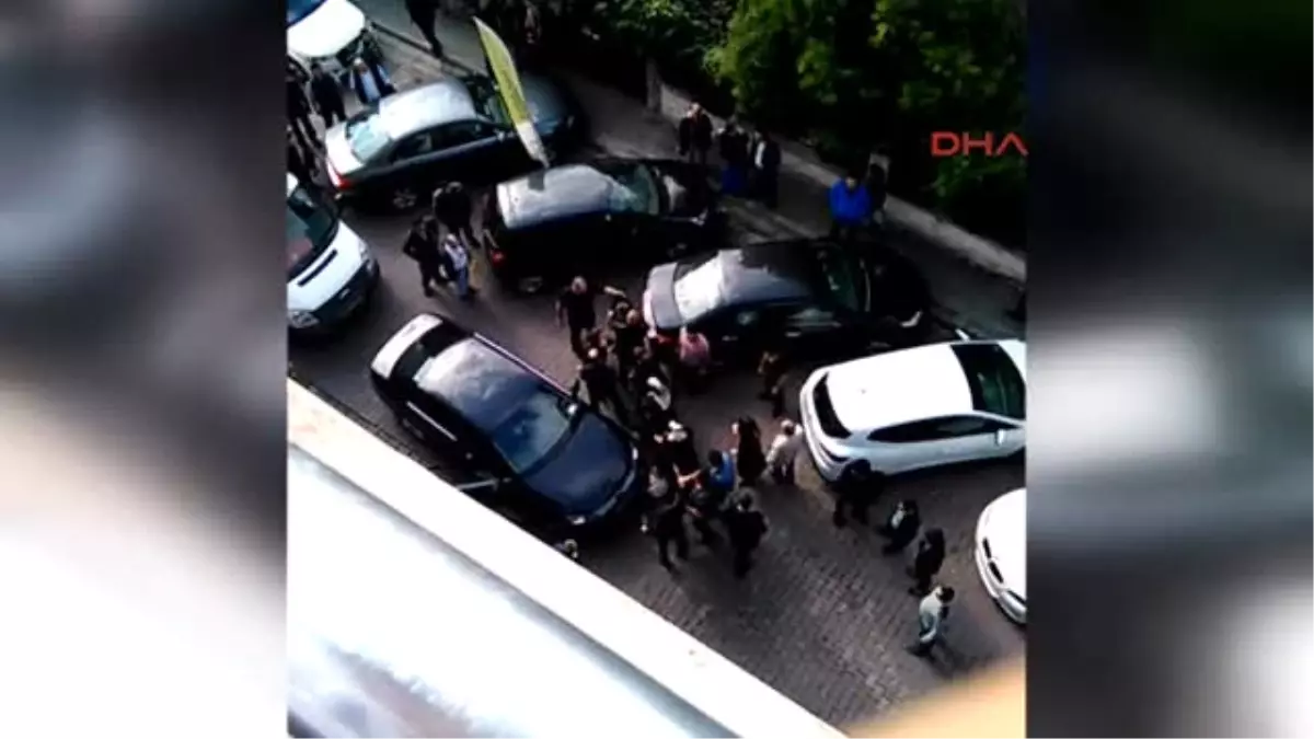 Trafikte 'Ezseydin Bari' Kavgası