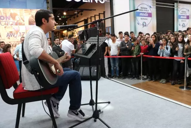 Manisa'da Oğuzhan Koç ve Ferman Akgül Rüzgarı