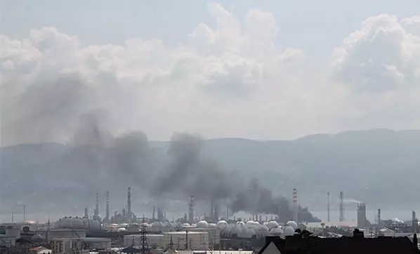 TÜPRAŞ'ta 4 Kişinin Hayatını Kaybettiği Patlamaya İlgili 3 Kişi Daha Gözaltında