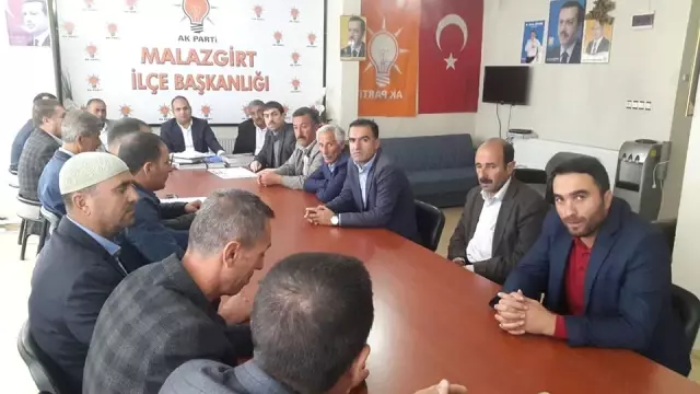 AK Parti'den İstişare Toplantısı AK Parti'den İstişare Toplantısı