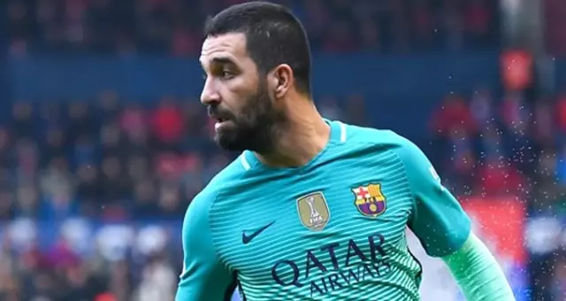 Barcelona, Arda Turan'ı Olympiakos Maçı Kadrosuna Almadı