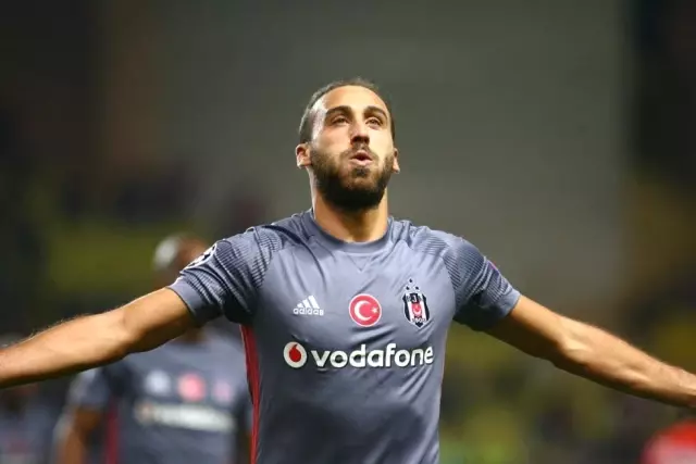 Beşiktaşlı Cenk Tosun Sırrını Açıkladı: İdmanlardan Önce de Sonra da Çalışıyorum
