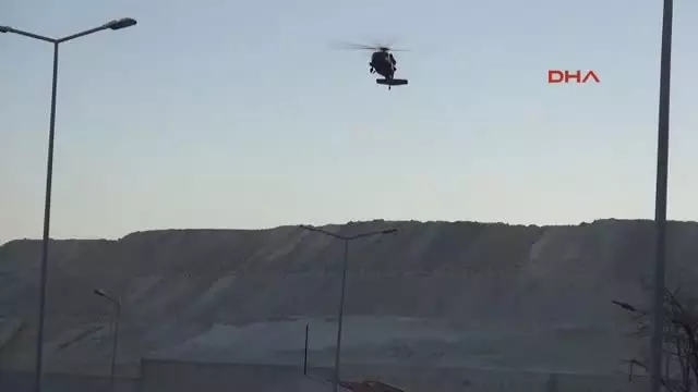 Eskişehir Bakan Albayrak, Şehit Uzman Çavuş'un Ailesini Ziyaret Etti Eskişehir Bakan Albayrak, Şehit Uzman Çavuş'un Ailesini Ziyaret Etti