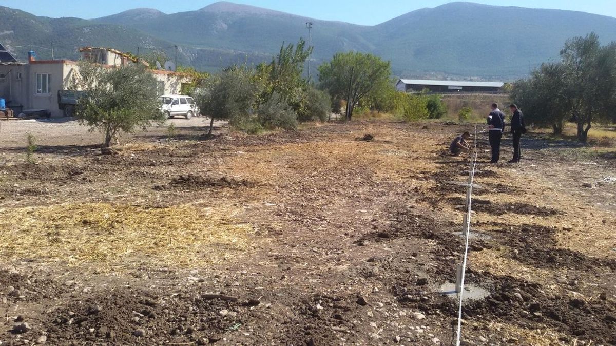 Kırkağaç ve Soma İlçelerinde Üreticiye Sera Desteği