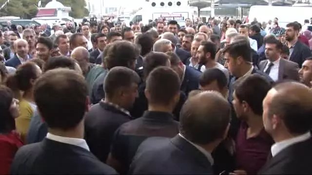 Bakan Arslan: 'Bakü-Tiflis-Kars Demir Yolu Hattı 30 Ekim'de İlk Resmi Seferini Yapacak' Bakan Arslan: 'Bakü-Tiflis-Kars Demir Yolu Hattı 30 Ekim'de İlk Resmi Seferini Yapacak'