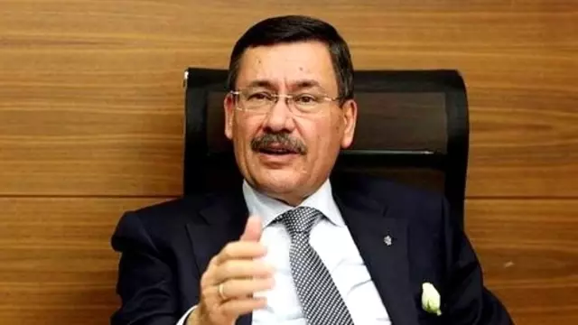 Bozdağ'dan İstifası Beklenen Başkanlara Çağrı: Yapılması Gereken Adım Atmaktır